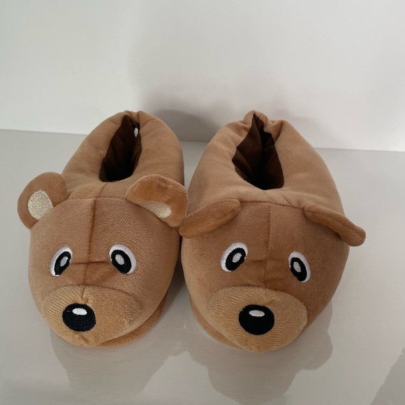 Kids Teddy Bear 🧸 Plush Slippers - Tan & Brown - Picture 7 of 8